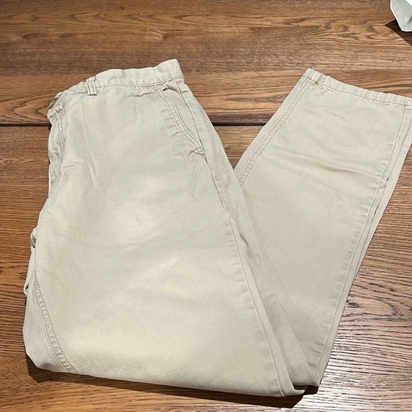 Mens Old Navy lived in Chino - Picture 1 of 4